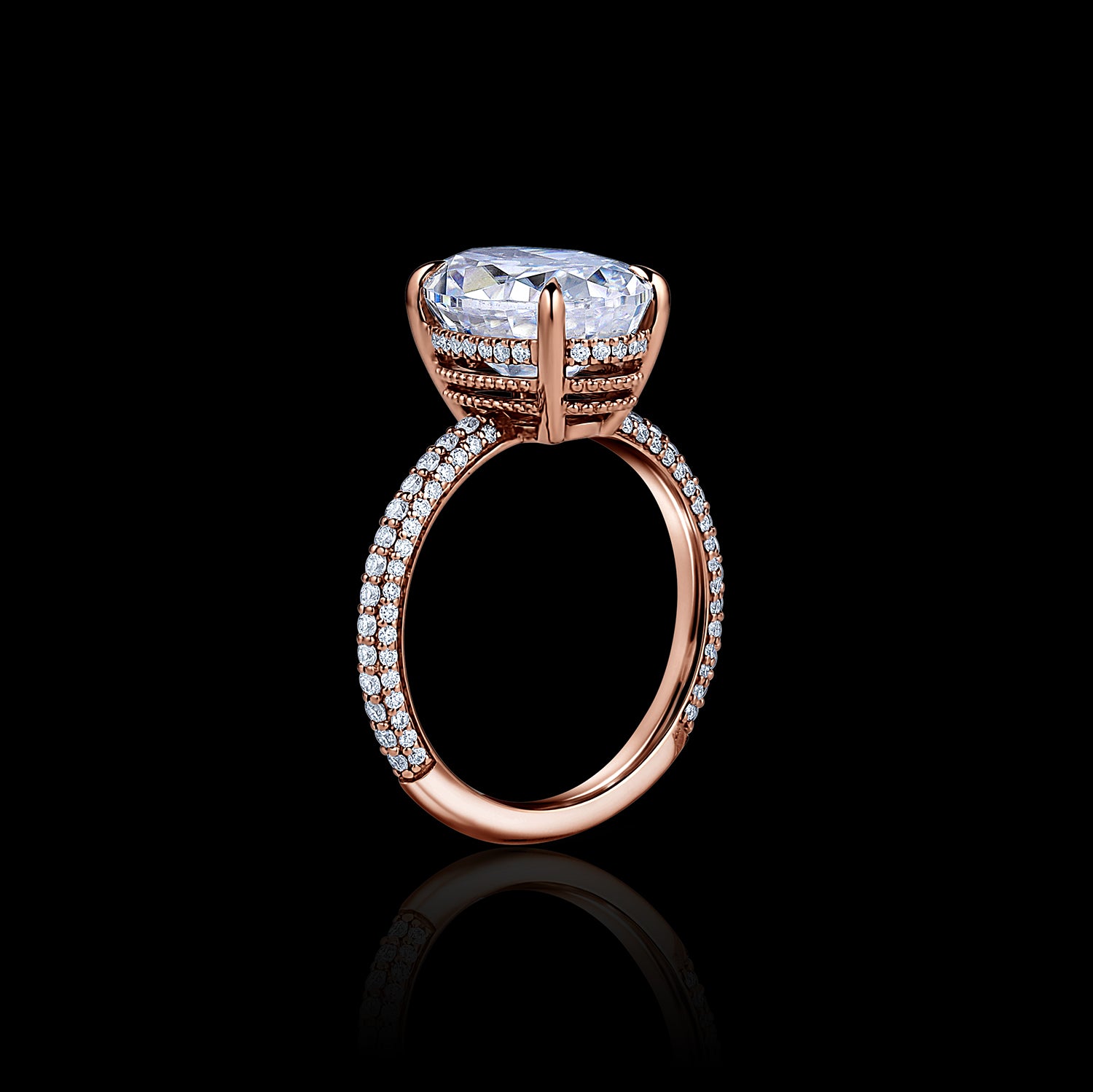 Oval shape engagement Ring