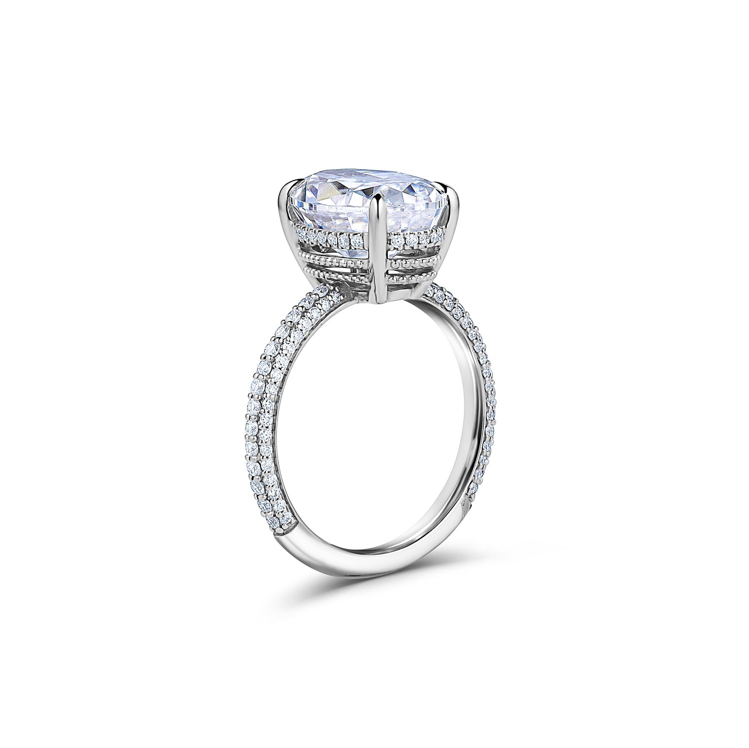 Micropavé Oval shape Ring